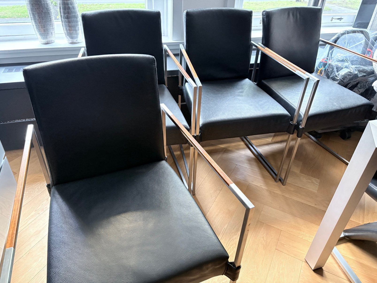 Bert Plantagie eetkamerstoelen model Clark, Ophalen, Gebruikt, Zwart, Leer