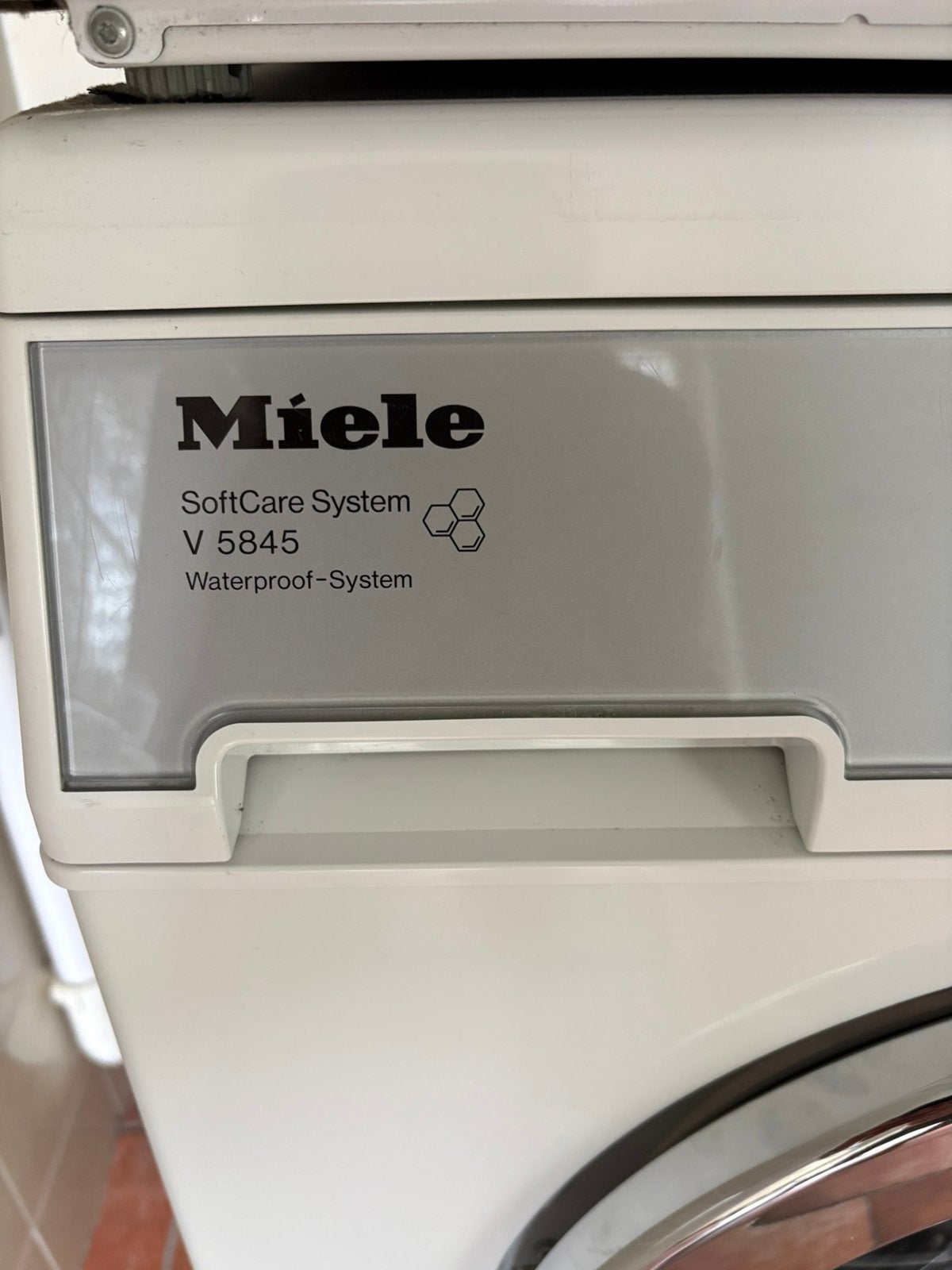 Foto 5 van Miele wasmachine 5845 wps softcare system