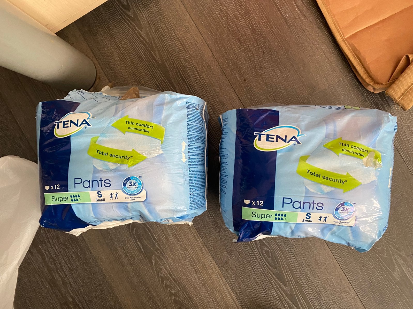 2x Tena pants maat s, Ophalen of Verzenden, Zo goed als nieuw