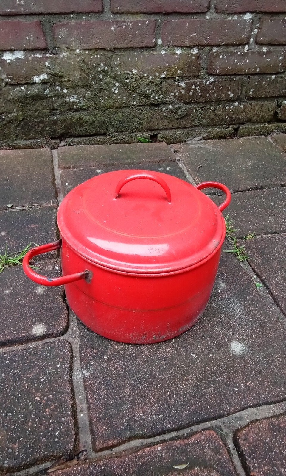 Rode pan Gaten onderkant, Tuin en Terras, Bloempotten, Ophalen of Verzenden
