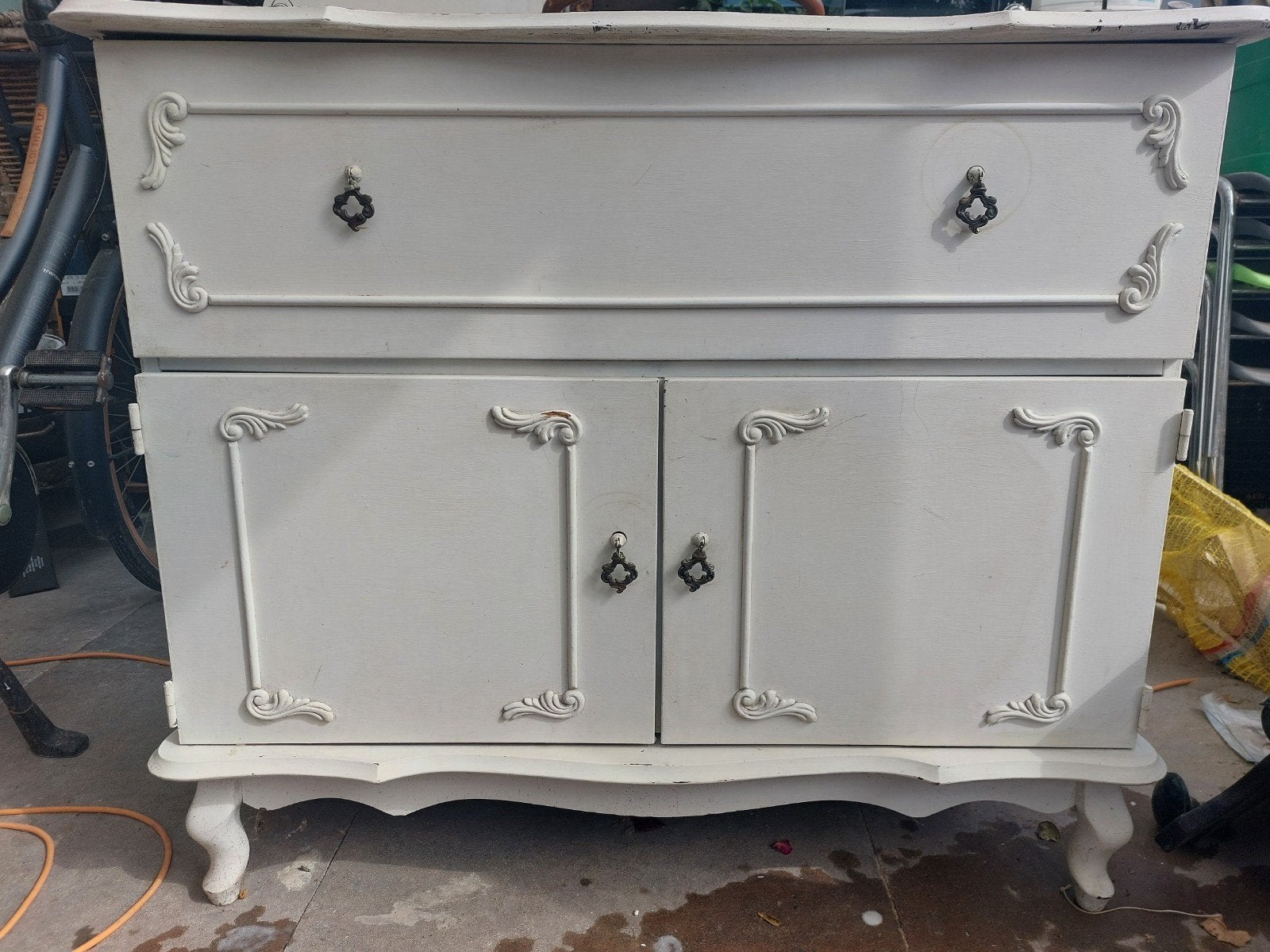 Vintage wit dressoir met lades en deuren, Ophalen