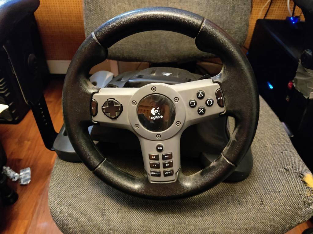 Logitech gaming stuur TEAB, Ophalen, Gebruikt, Stuur of Pedalen, PlayStation 3