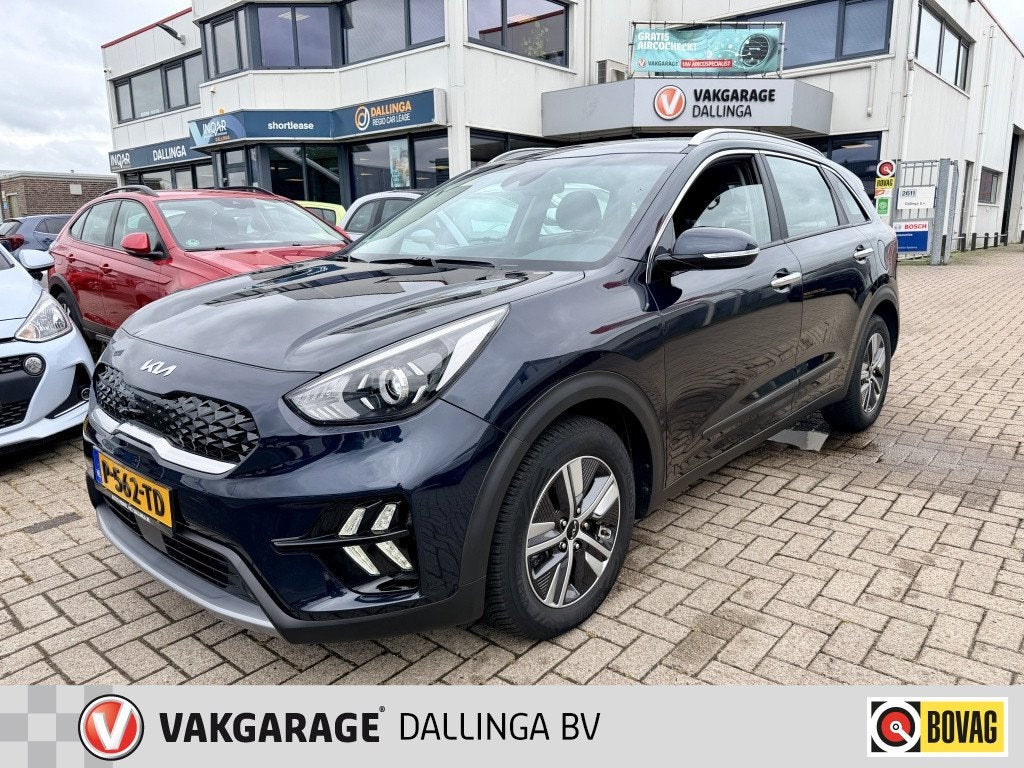 Kia Niro 1.6 GDi Hybrid Dynamicline (bj 2022, automaat), Auto's, Kia, Stof, Gebruikt, Euro 6, Blauw