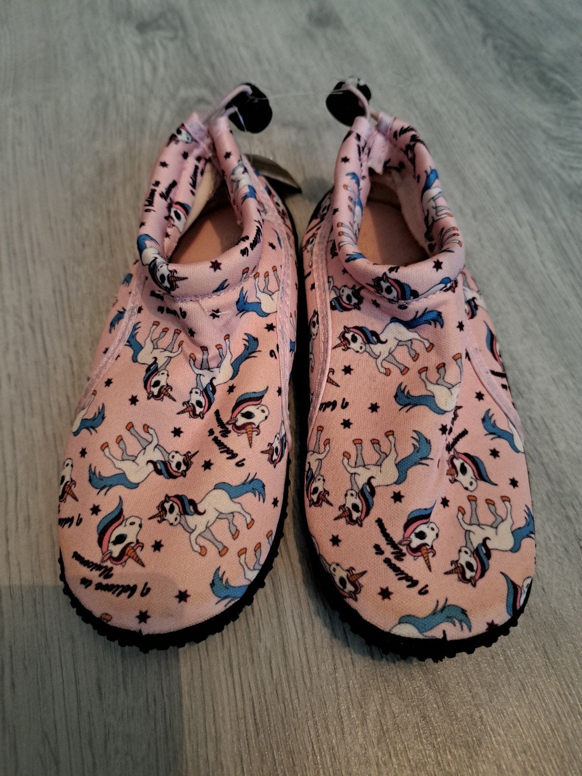 Nieuw paar strandschoenen maat 30 neopreen met unicorns, Jongen of Meisje, Chicane, Nieuw, Overige maten