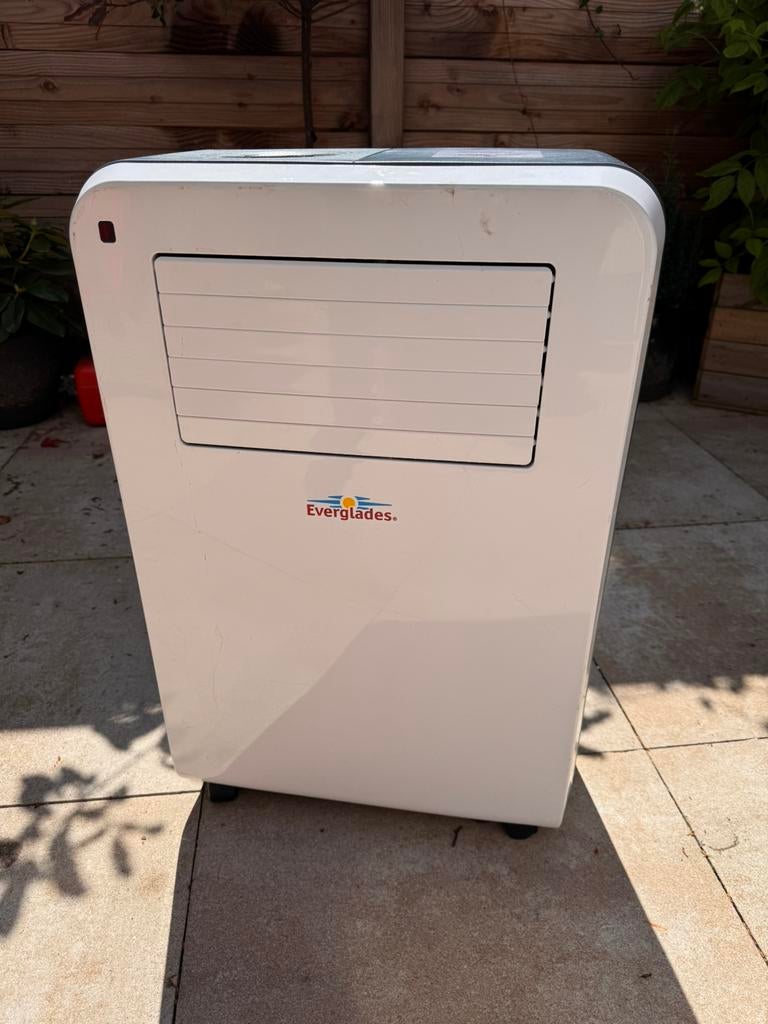Mobiele airco Everglades 9000 BTU, Witgoed en Apparatuur, Airco's, Ophalen, Minder dan 60 m³, 3 snelheden of meer, Zo goed als nieuw