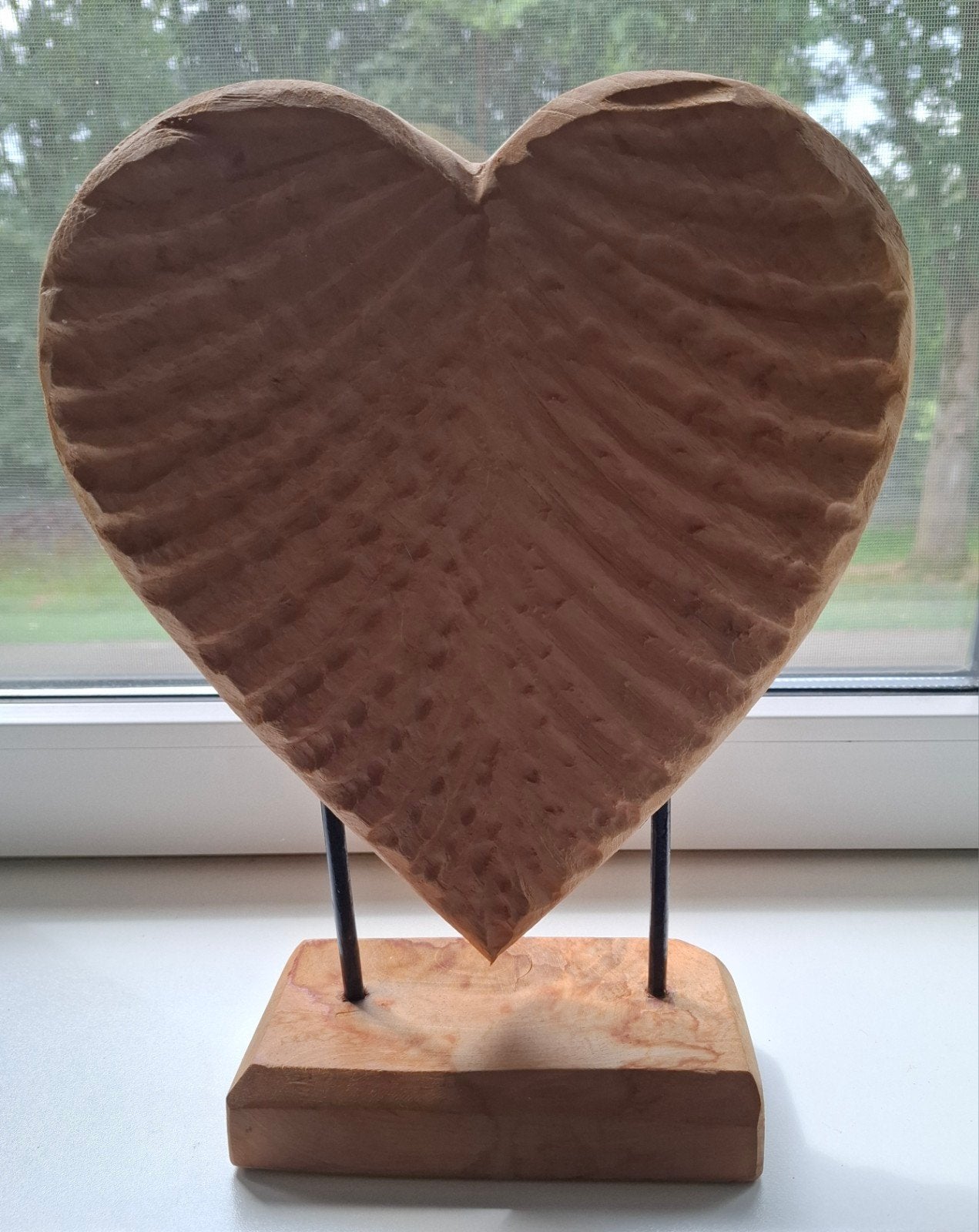 Houten hart op standaard, Huis en Inrichting, Woonaccessoires | Overige, Ophalen