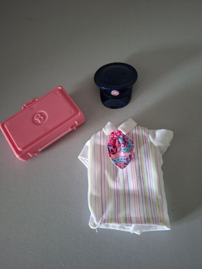 kleding en pet trein barbie., Ophalen of Verzenden, Gebruikt, Barbie