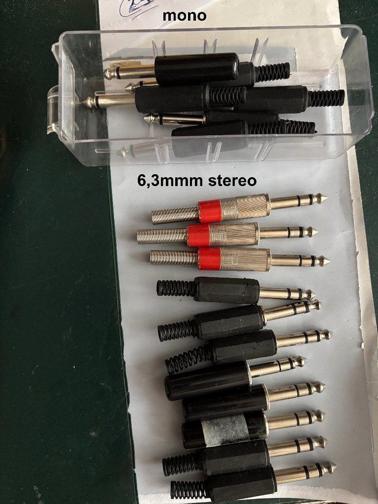 .pluggen en chassis delen, Ophalen of Verzenden, Zo goed als nieuw