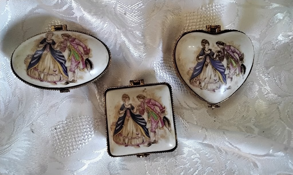 Vintage Set Snuisterij - Pillen doosjes Stijl porseleinen, Ophalen of Verzenden