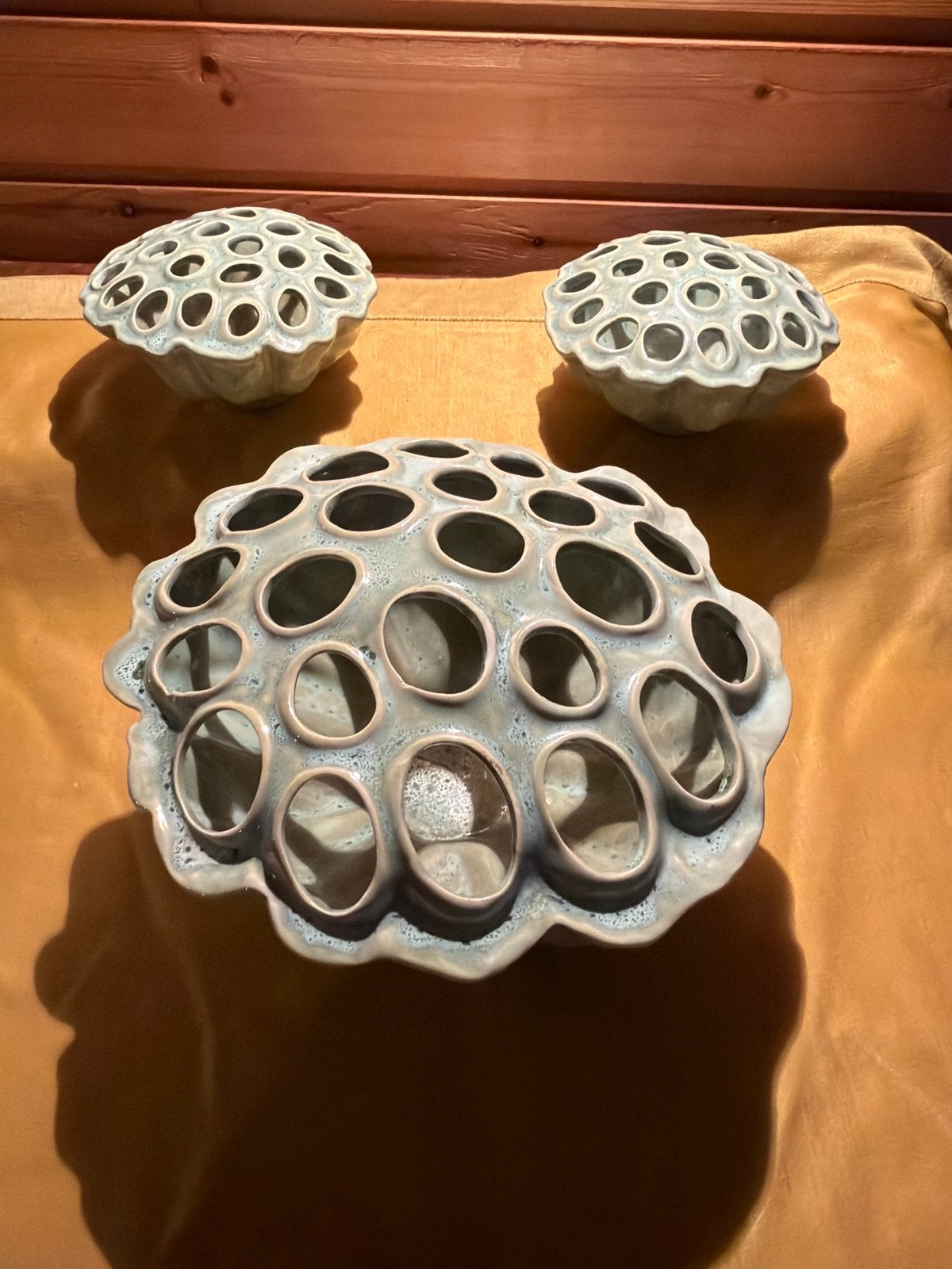 Set van 3 keramische lotus vazen | Celadon glazuur | Japandi, Verzenden, Zo goed als nieuw, Groen, Steen/keramiek
