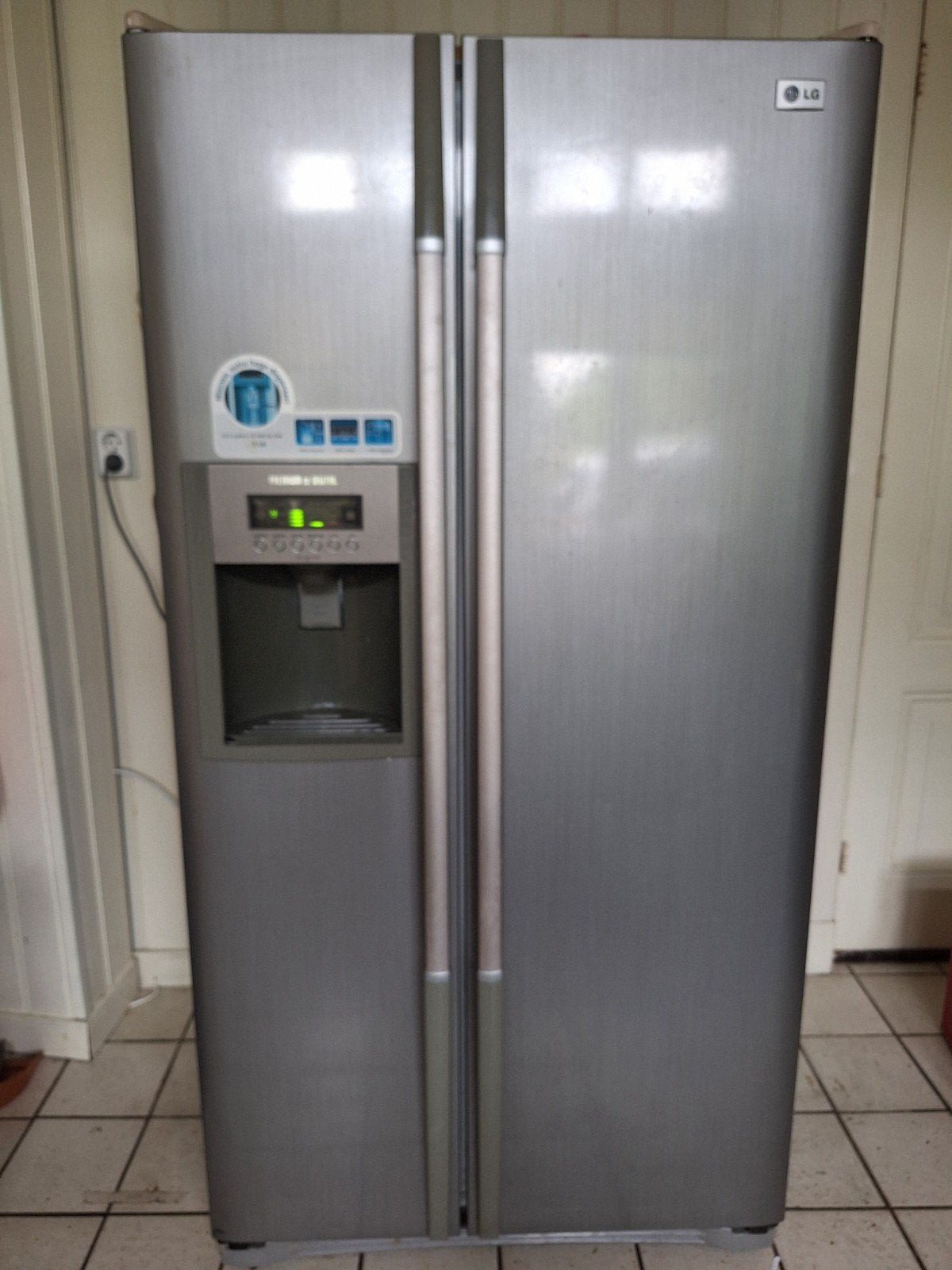 Amerikaanse Koel/vriescombinatie met waterdispens, Witgoed en Apparatuur, Ophalen, Gebruikt, 200 liter of meer, 60 cm of meer