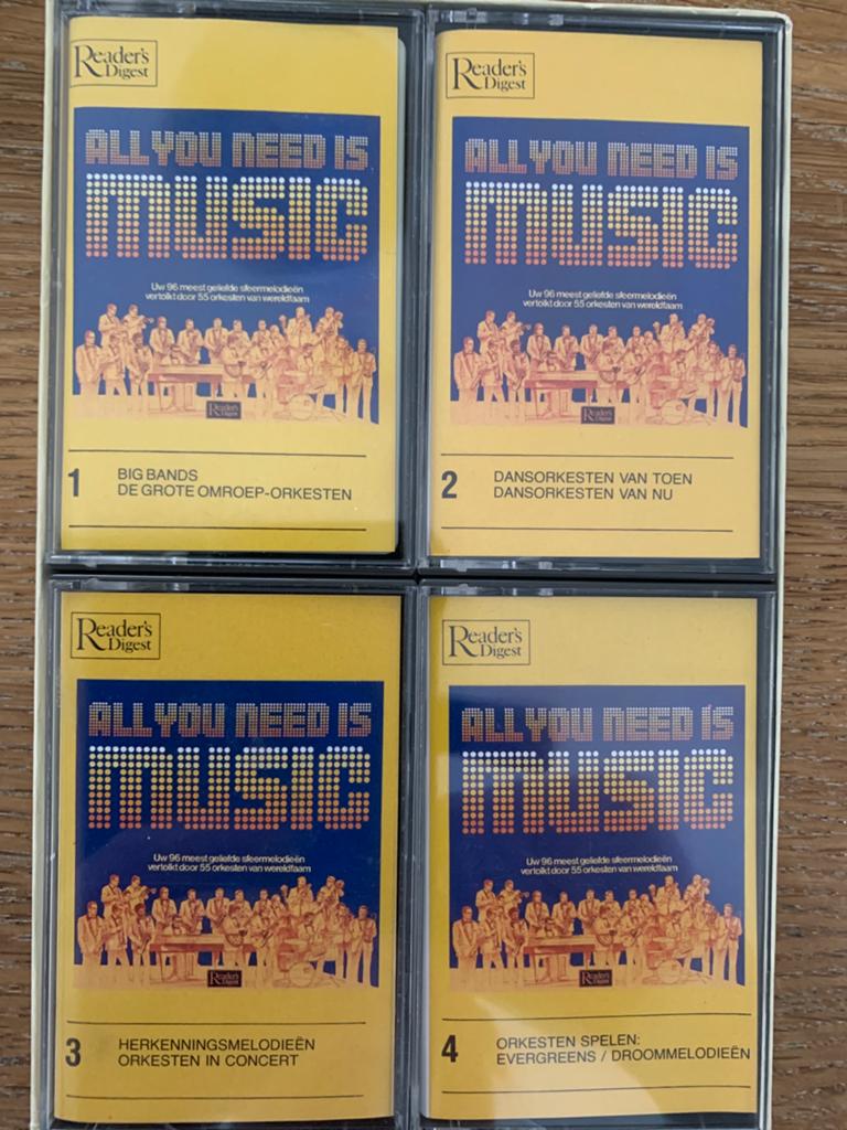 Cassette box All you need is Music, Cd's en Dvd's, Cassettebandjes, Gebruikt, 2 t/m 25 bandjes, Overige genres, Ophalen of Verzenden