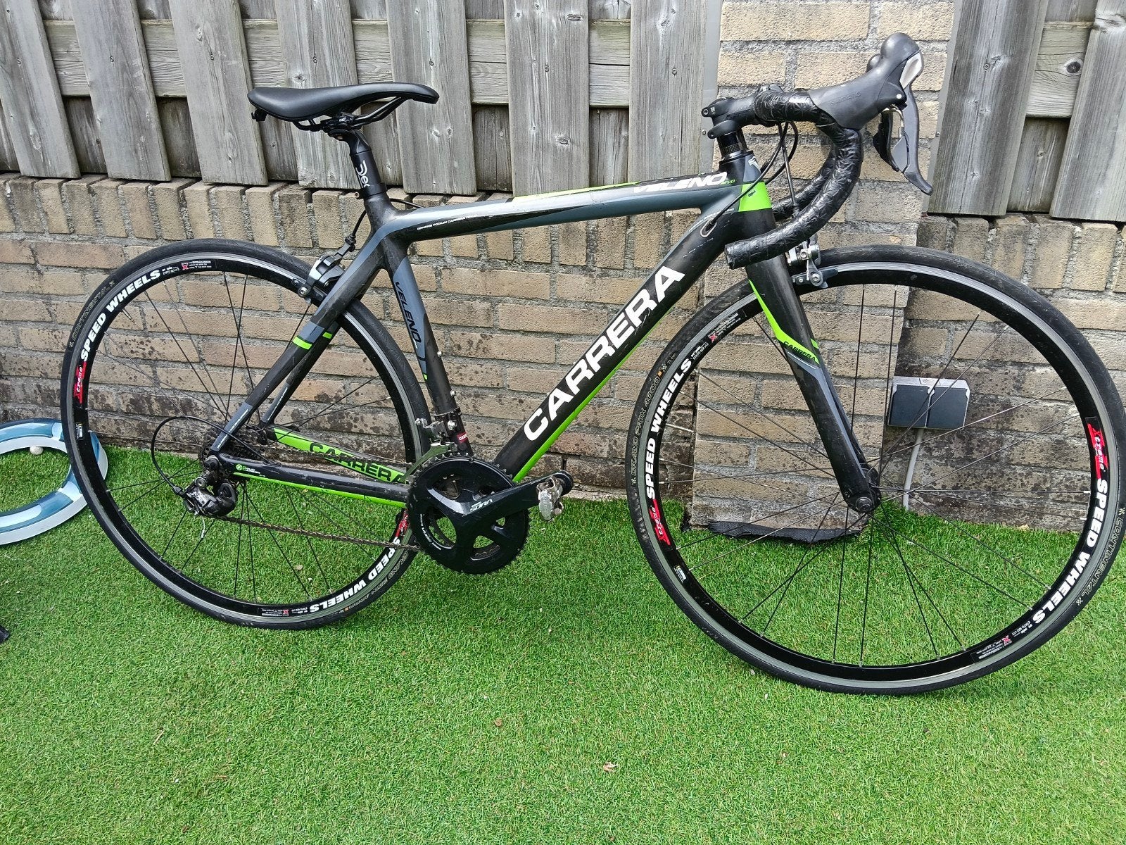 Carrera Veleno racefiets, Fietsen en Brommers, Fietsen | Racefietsen, Gebruikt, Carbon, 15 tot 20 versnellingen, Schijfrem