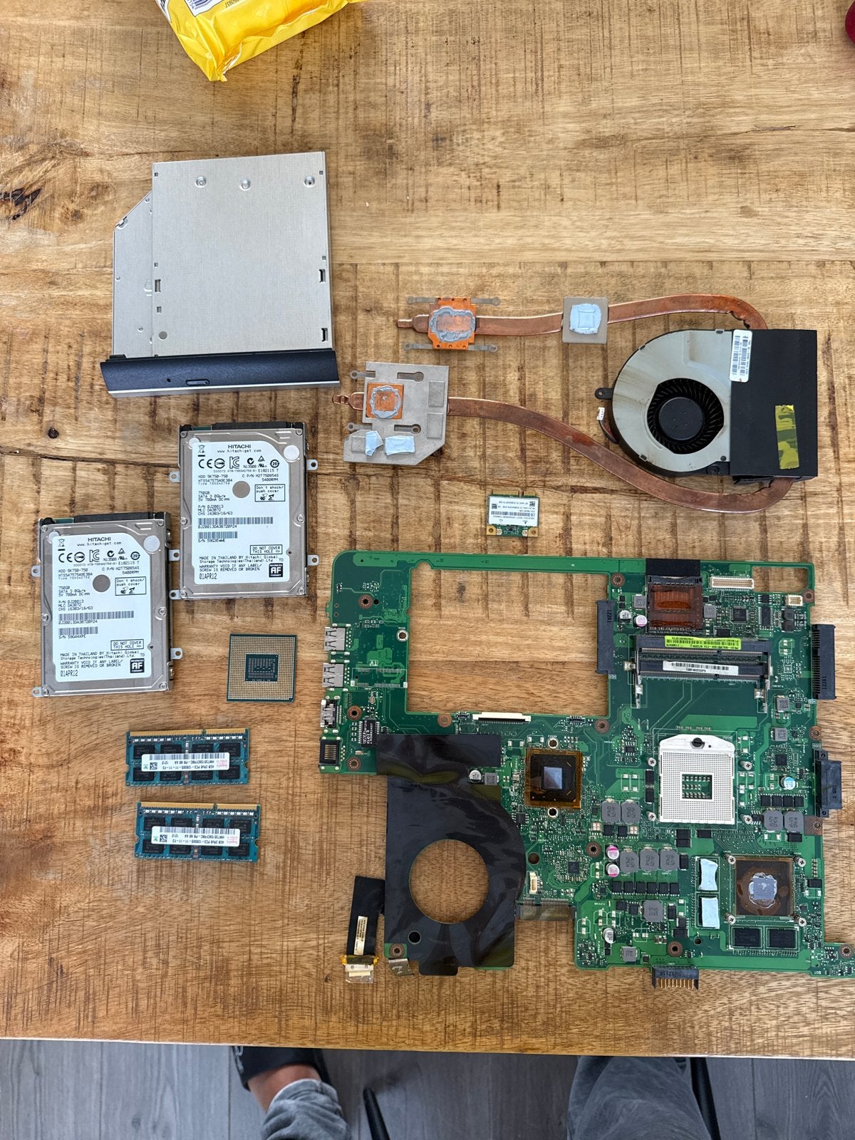 Onderdelen ASUS N76VM / N76V / i7-3610QM, Moederbord, Koeler, Ophalen of Verzenden, Gebruikt, Laptop