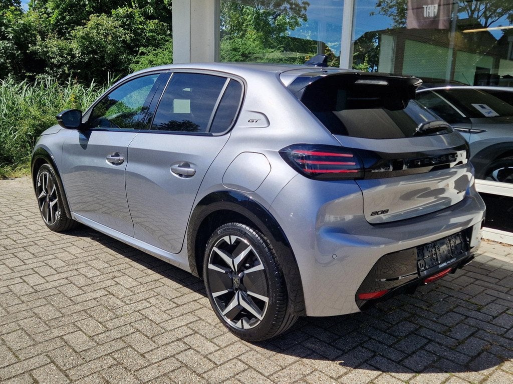 Peugeot 208 1.2 Hybrid 145 e-DCS6 GT | Massagestoel | Alcant, Auto's, Peugeot, 145 pk, 1203 kg, Gebruikt, Euro 6