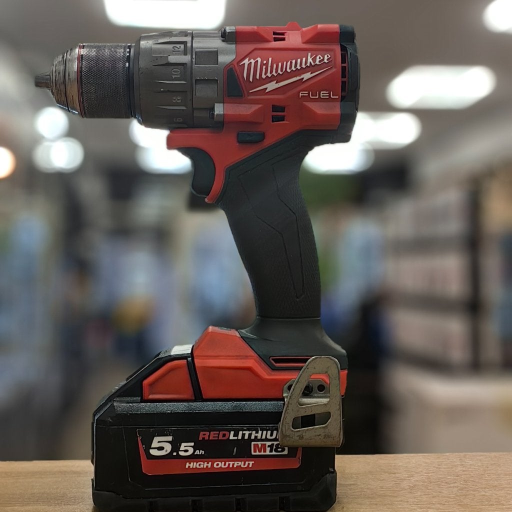 Milwaukee M18 FUELFDD3-502X Accu schroefboormachine -Netjes, Doe-het-zelf en Verbouw, Gereedschap | Boormachines, Zo goed als nieuw