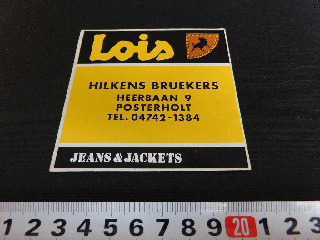 sticker LOIS jeans & jackets posterholt hilkens bruekers, Ophalen, Zo goed als nieuw