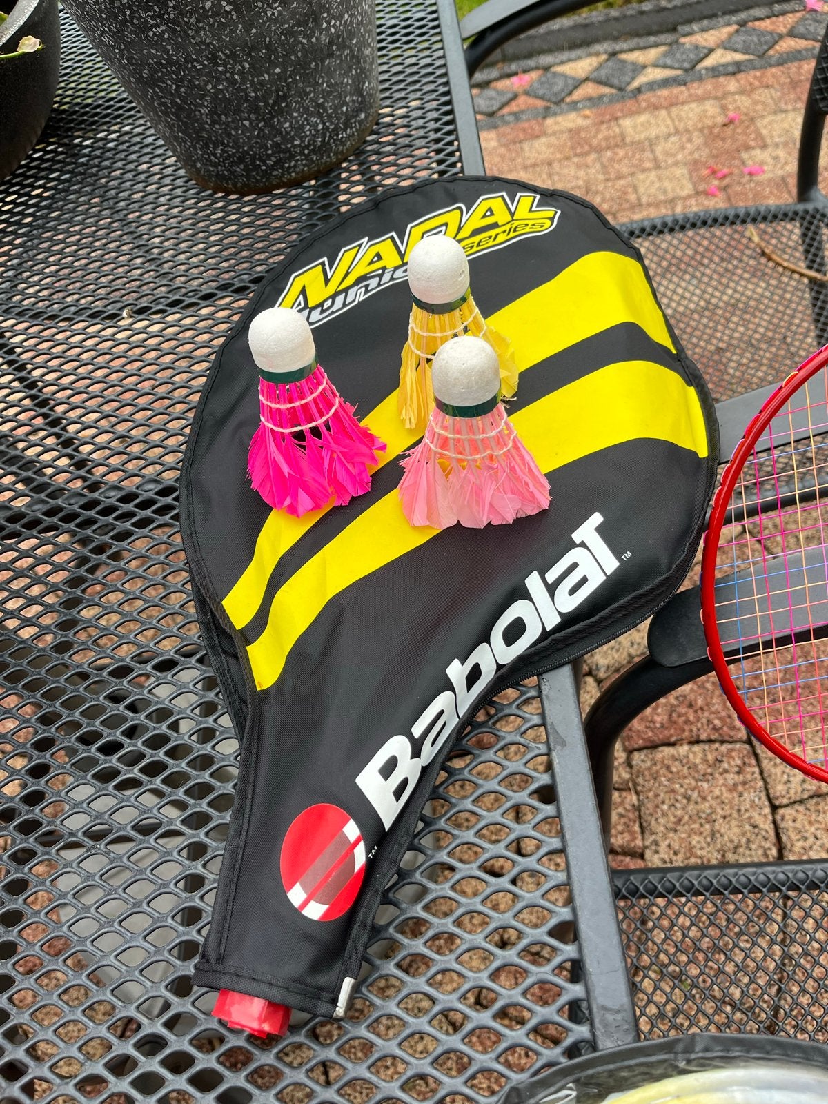 Tennis- en badmintonrackets met shuttles en hoes, Sport en Fitness, Badminton, Ophalen, Gebruikt, Racket(s)