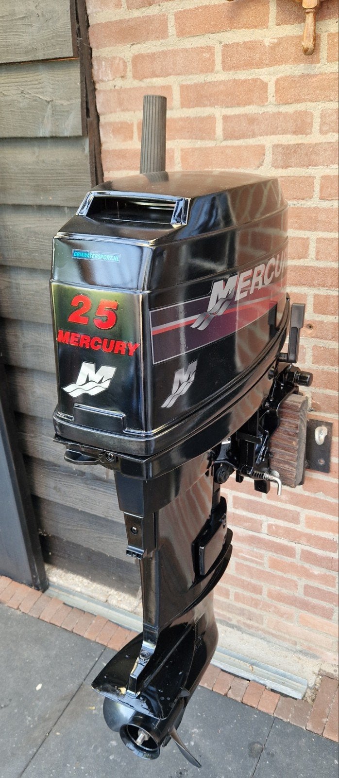 Mercury 25pk Kortstaart op knuppel, Watersport en Boten, Buiten- en Binnenboordmotoren, Zo goed als nieuw, Benzine, 10 tot 30 pk