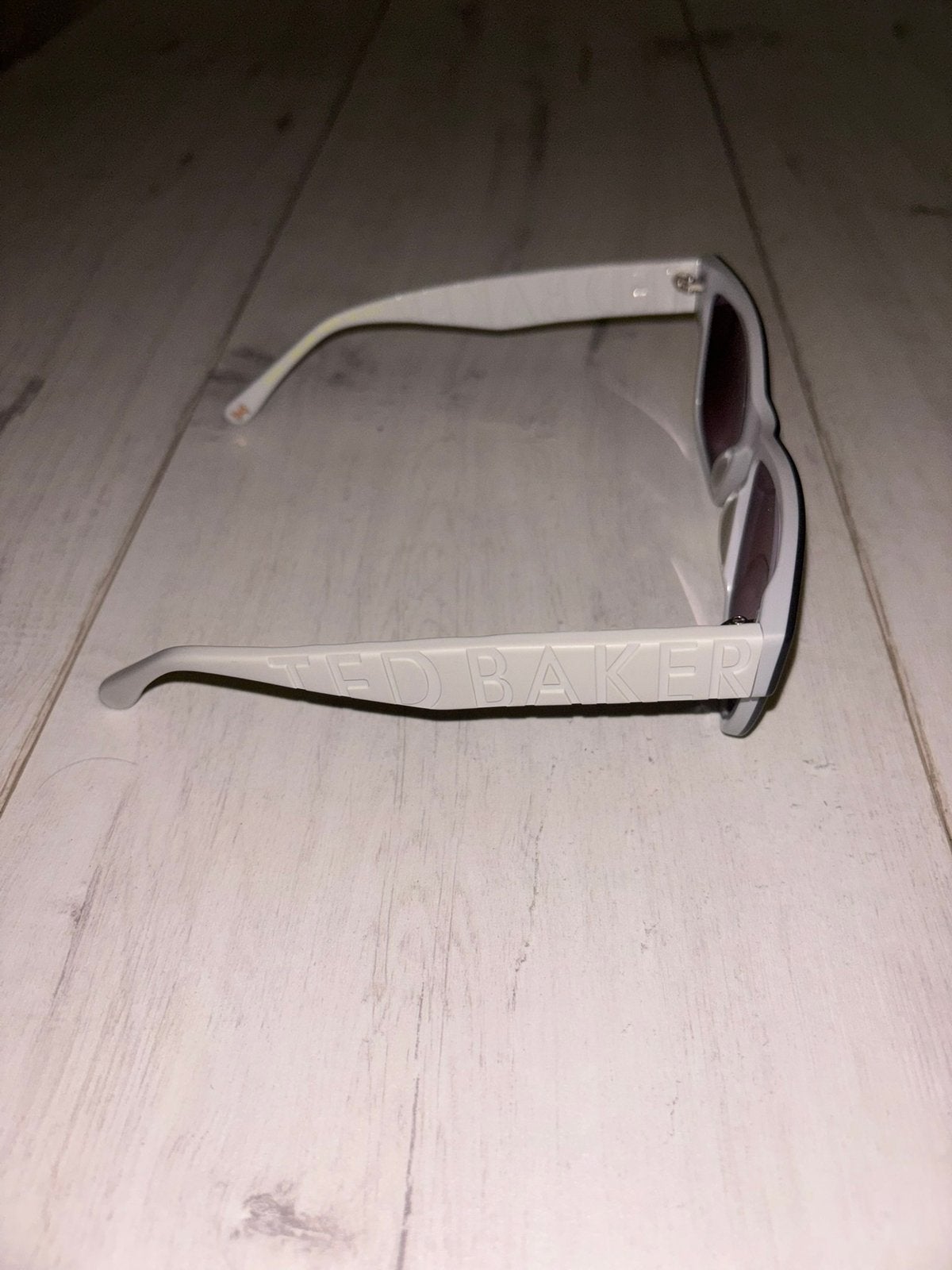 Ted Baker Audney TB1565 zonnebril (58-16), Sieraden, Tassen en Uiterlijk, Zonnebrillen en Brillen | Heren, Ophalen of Verzenden