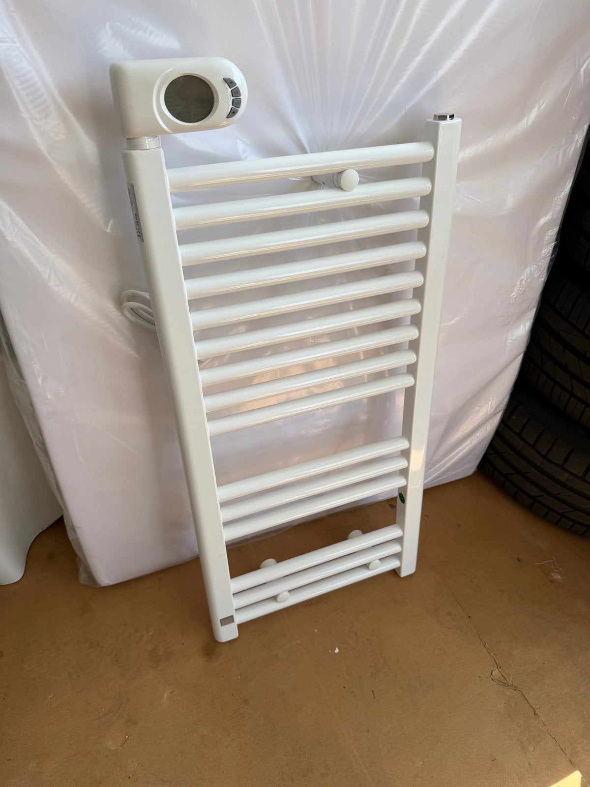 Zehnder elektrische design radiator AFM 79x40cm, Ophalen, 30 tot 80 cm, Gebruikt, Radiator
