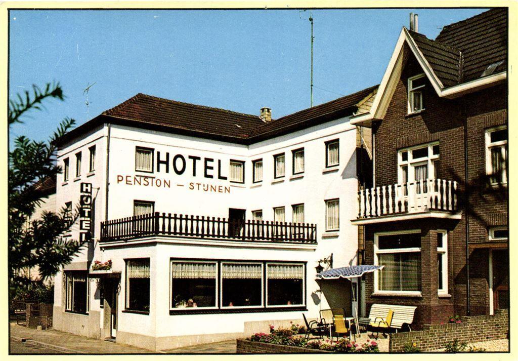 Hotel Pension Stijnen, Valkenburg-Houthem - 1983 gelopen, Verzamelen, Ansichtkaarten | Nederland, Ophalen of Verzenden, Voor 1920