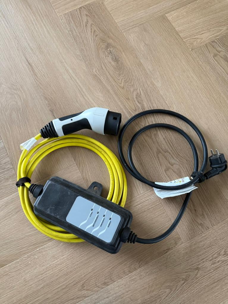 Aptiv granny thuislader type 2 - 5m 2,4kw 10A, Ophalen of Verzenden, Gebruikt, Laadkabel