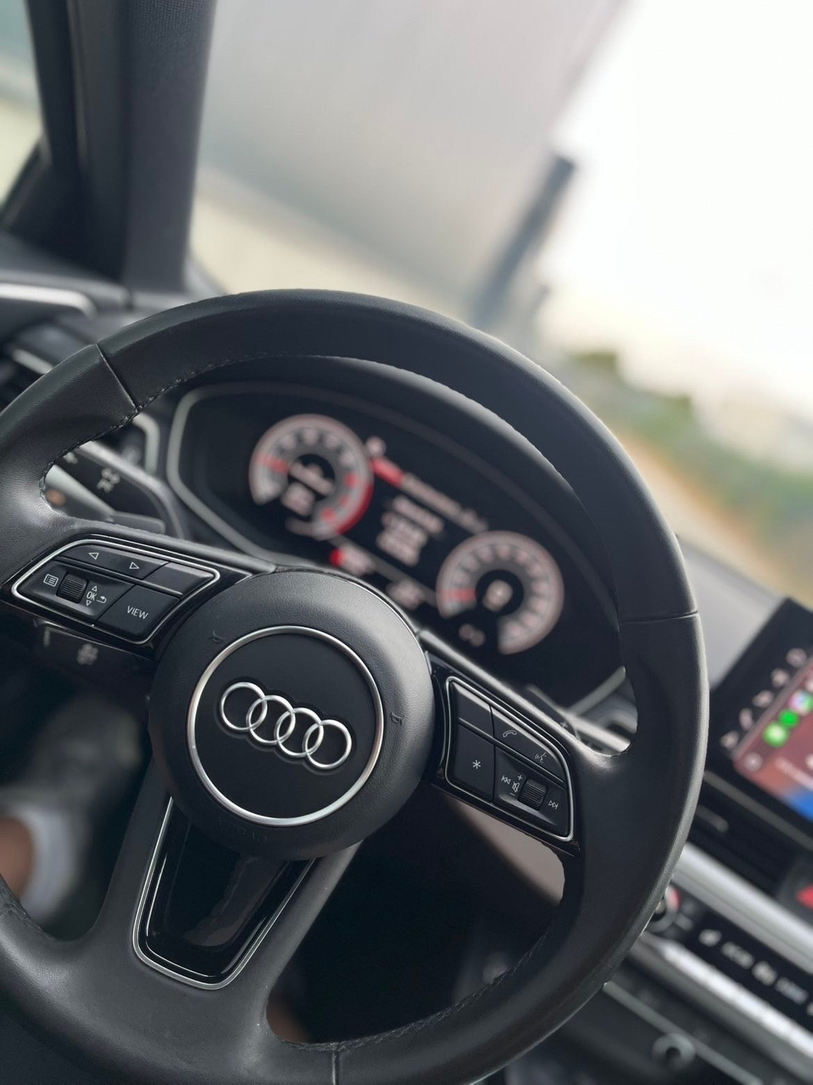 Audi A4 40 Tfsi Quattro 204pk Mhev S Tronic 2024 Zwart, Auto's, Automaat, Stof, Zwart, 4 cilinders