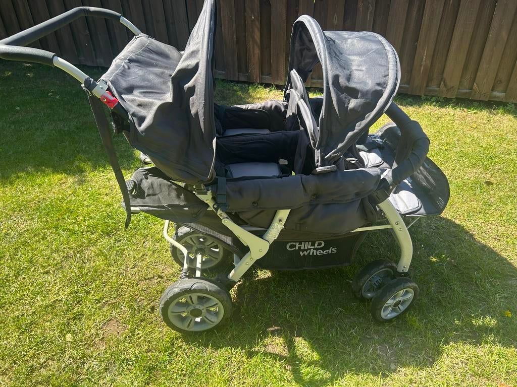 Child Wheels vierlingwagen met regenhoes, Kinderen en Baby's, Kinderwagens en Combinaties, Gebruikt, Duowagen, Ophalen, Kinderwagen