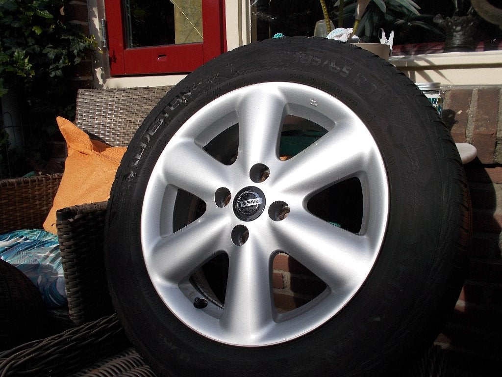 NISSAN MICRA VELGEN MET ALL SEASON BANDEN, Auto-onderdelen, Ophalen, 15 inch, Banden en Velgen, 185 mm