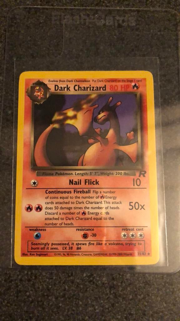 Dark charizard, Hobby en Vrije tijd, Verzamelkaartspellen | Pokémon, Ophalen of Verzenden, Zo goed als nieuw
