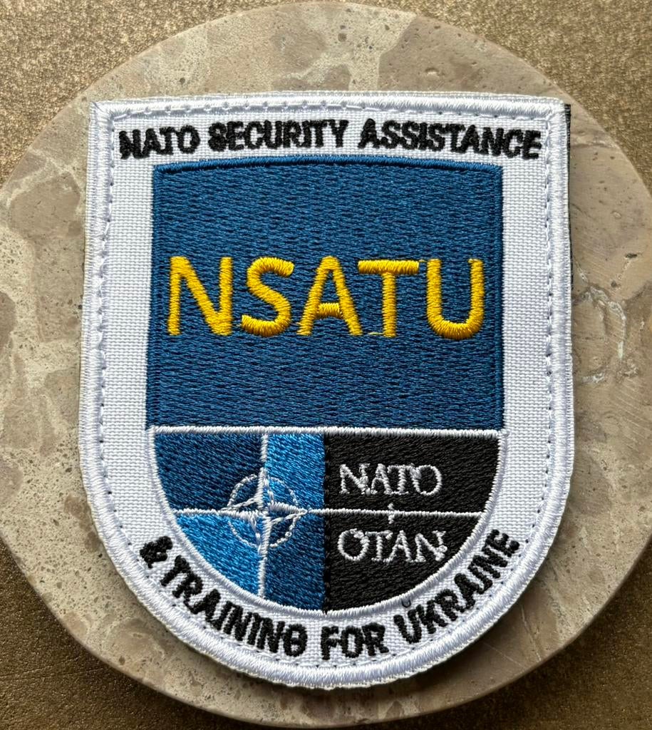 NATO security training for Ukraine patch (velcro), Ophalen of Verzenden, Nederland, Embleem of Badge
