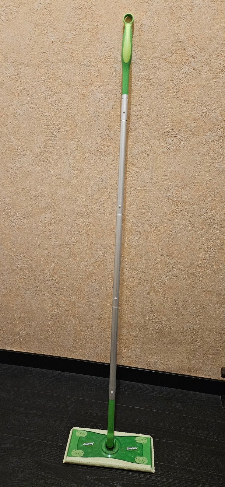 SWIFFER NIEUW, Ophalen
