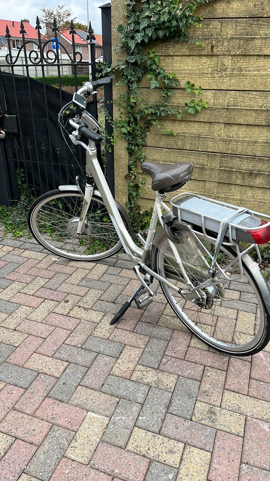 Sparta elecktrische dames fiets f8i, Fietsen en Brommers, 51 tot 55 cm, Ophalen of Verzenden, Zo goed als nieuw, Sparta