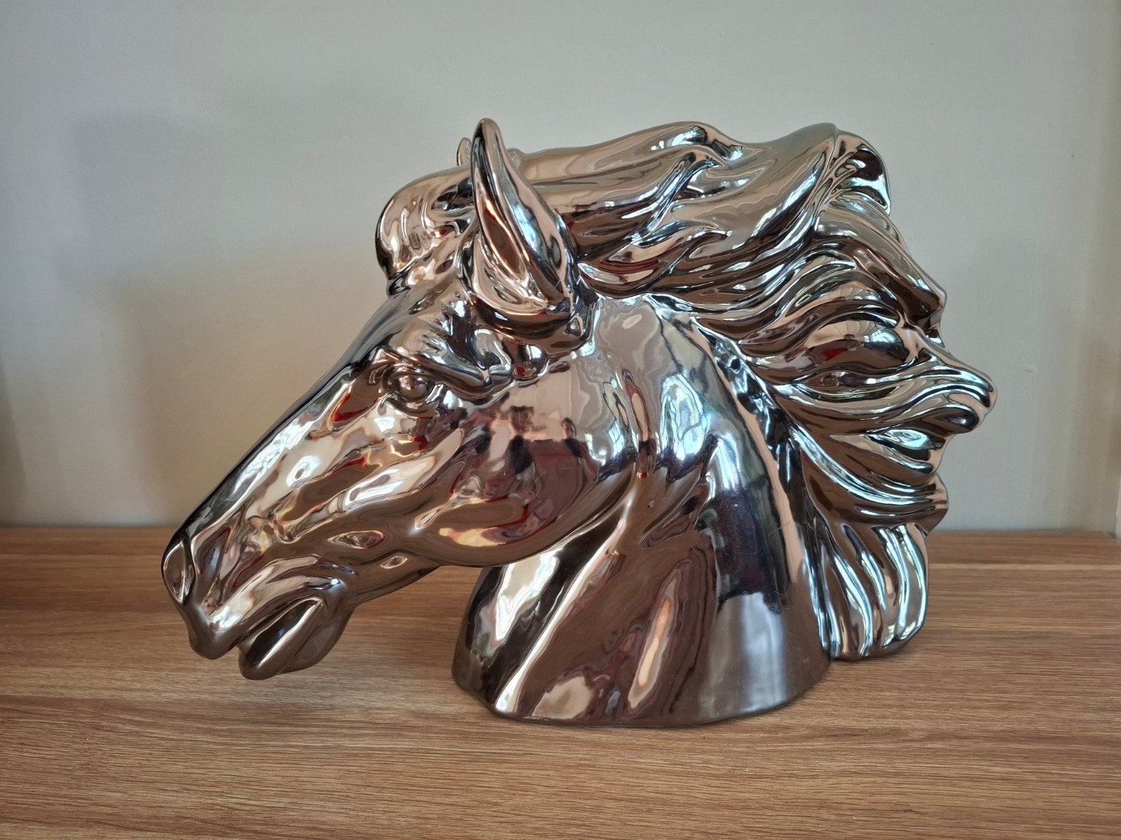 Zilverkleurig paardenhoofd decoratie, Ophalen of Verzenden, Zo goed als nieuw, Modern, Steen/keramiek