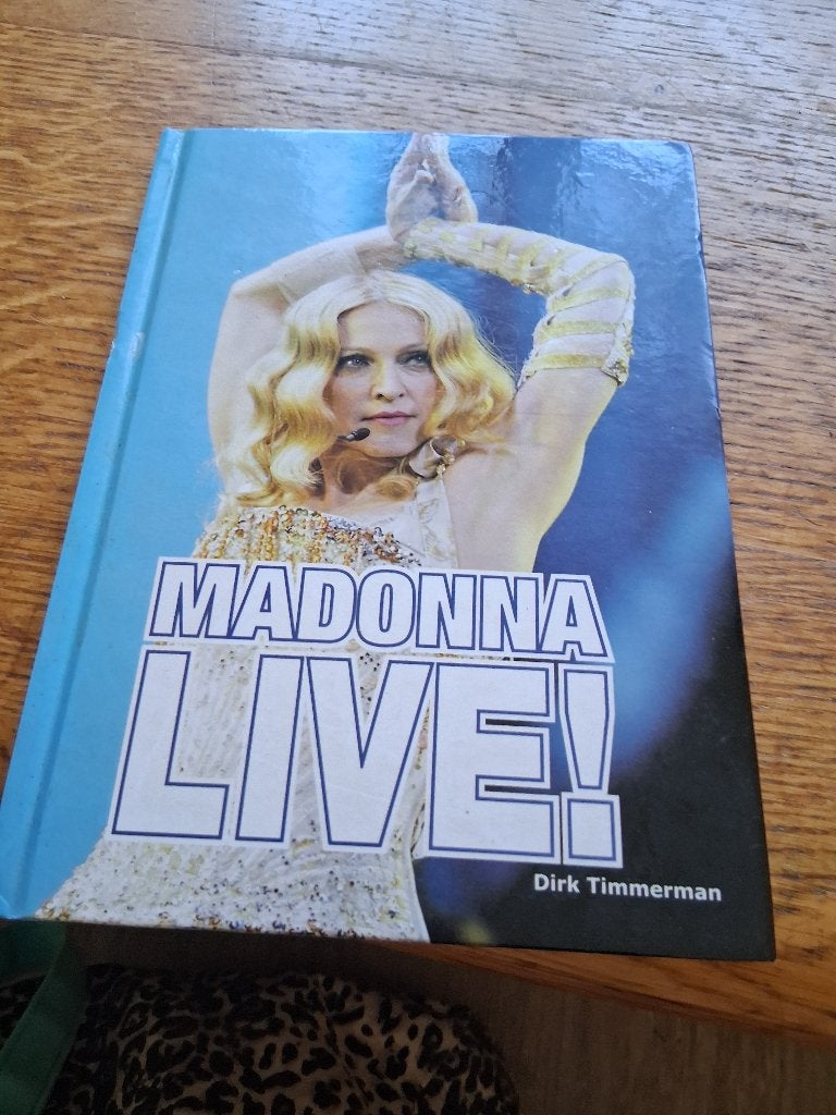 madonna boekje, Ophalen, Gelezen, Artiest, Onbekend