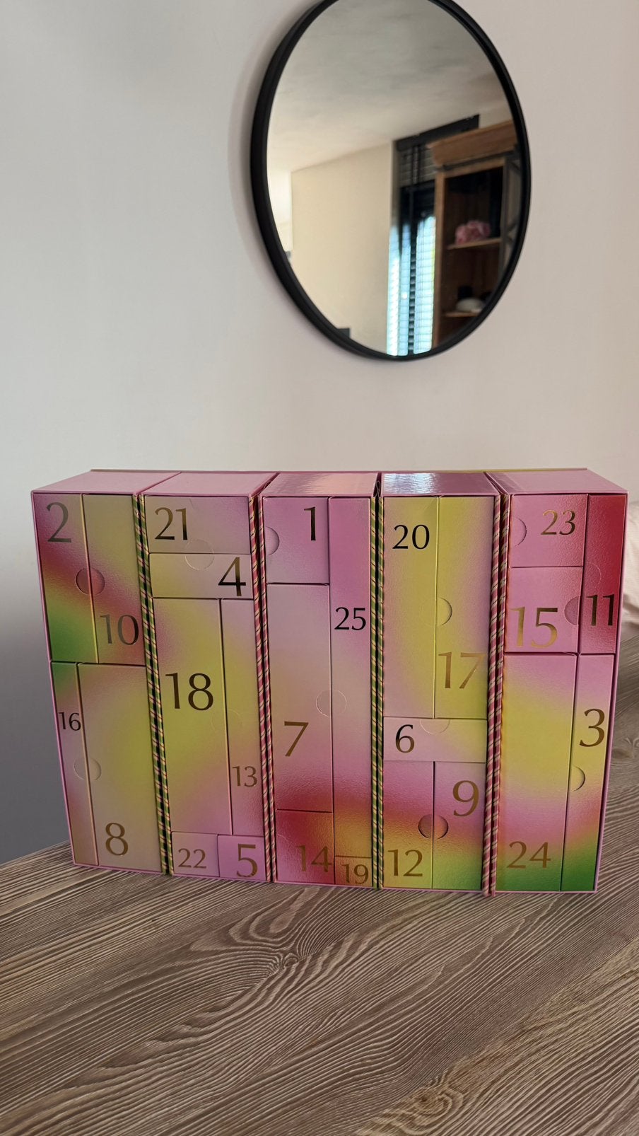 Bijenkorf adventkalender leeg!, Ophalen, Gebruikt, Gehele gezicht, Roze