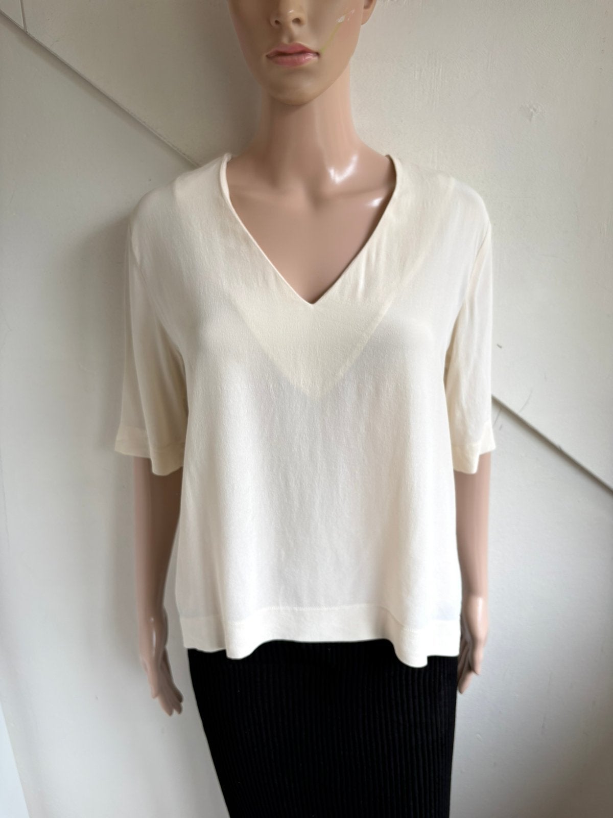 Samsoe Samsoe zijden top maat 38 offwhite creme zijde, Maat 38/40 (M), Beige, Ophalen of Verzenden, Zo goed als nieuw