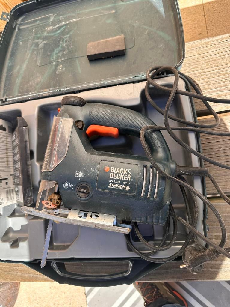Black & Decker Decoupeerzaag KS 635 S 400W met koffer, Gebruikt, Decoupeerzaag, Ophalen of Verzenden, 30 tot 70 mm