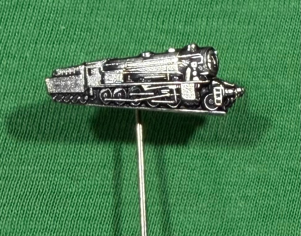 Speldje locomotief, Ophalen of Verzenden, Zo goed als nieuw, Overige onderwerpen
