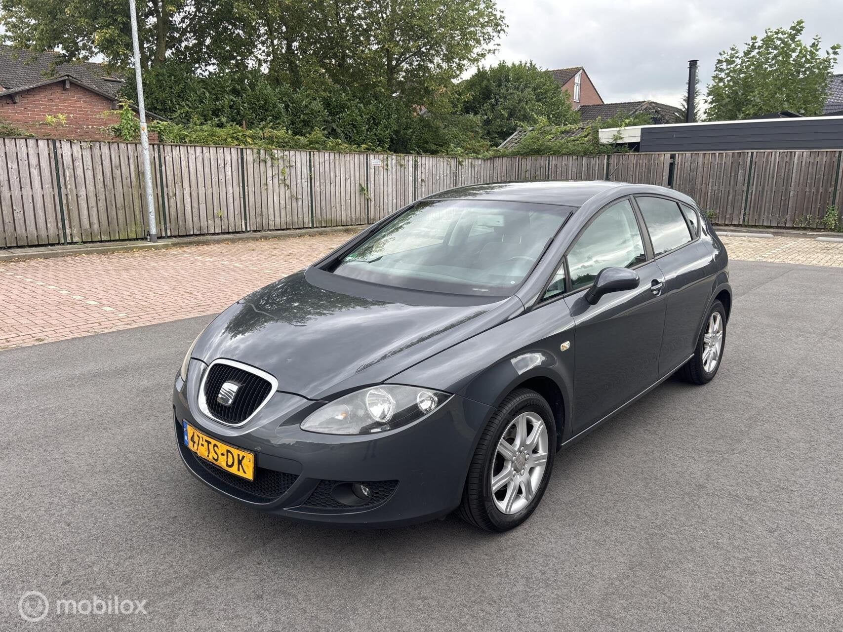 Seat Leon 1.6 Sport 2007 Leuke auto, Auto's, Gebruikt, 4 cilinders, Leon, Euro 4