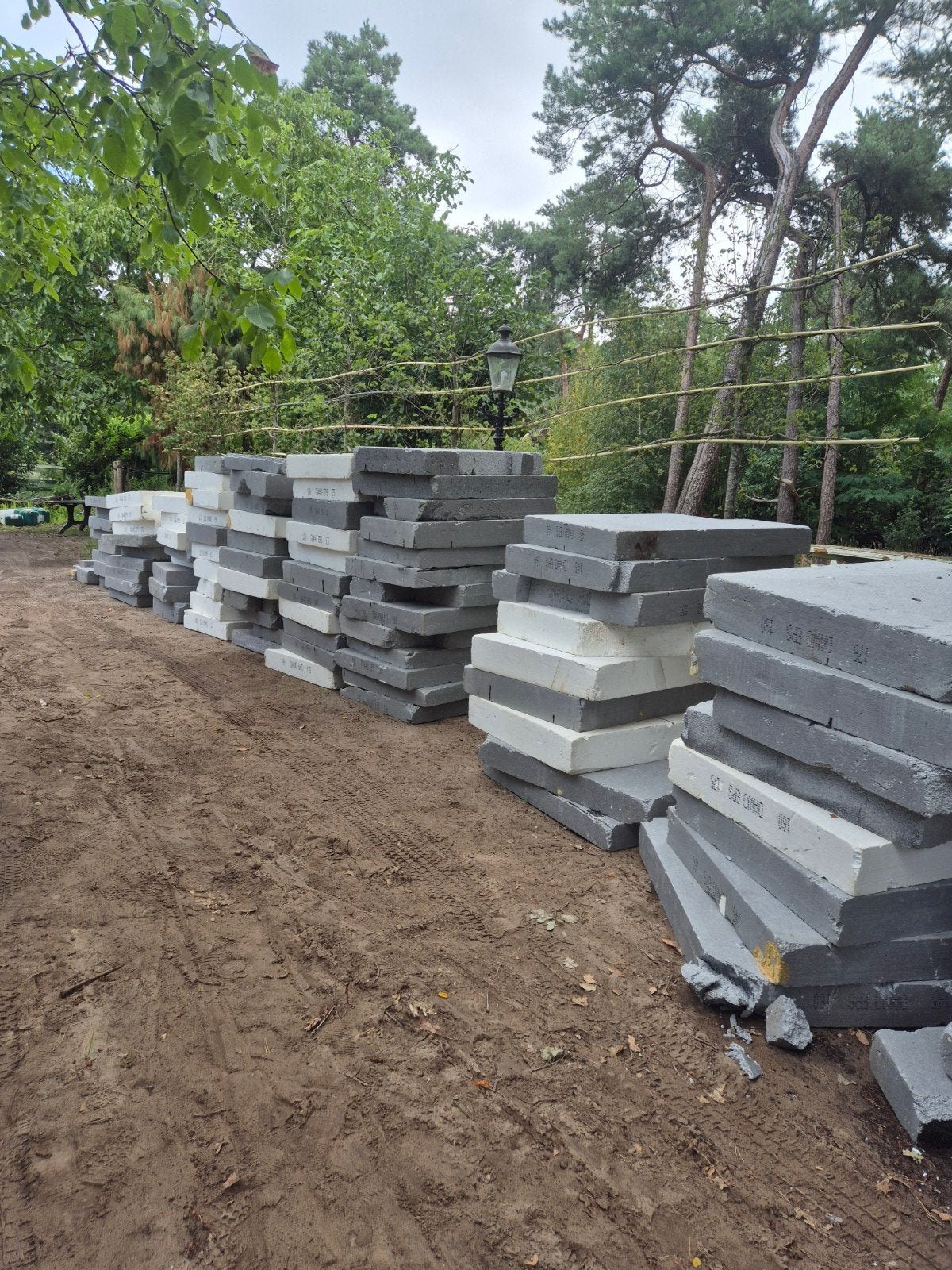 vloer isolatiemateriaal  rond 75 meter, Doe-het-zelf en Verbouw, Isolatie en Afdichting, Ophalen, Overige materialen, 15 m² of meer