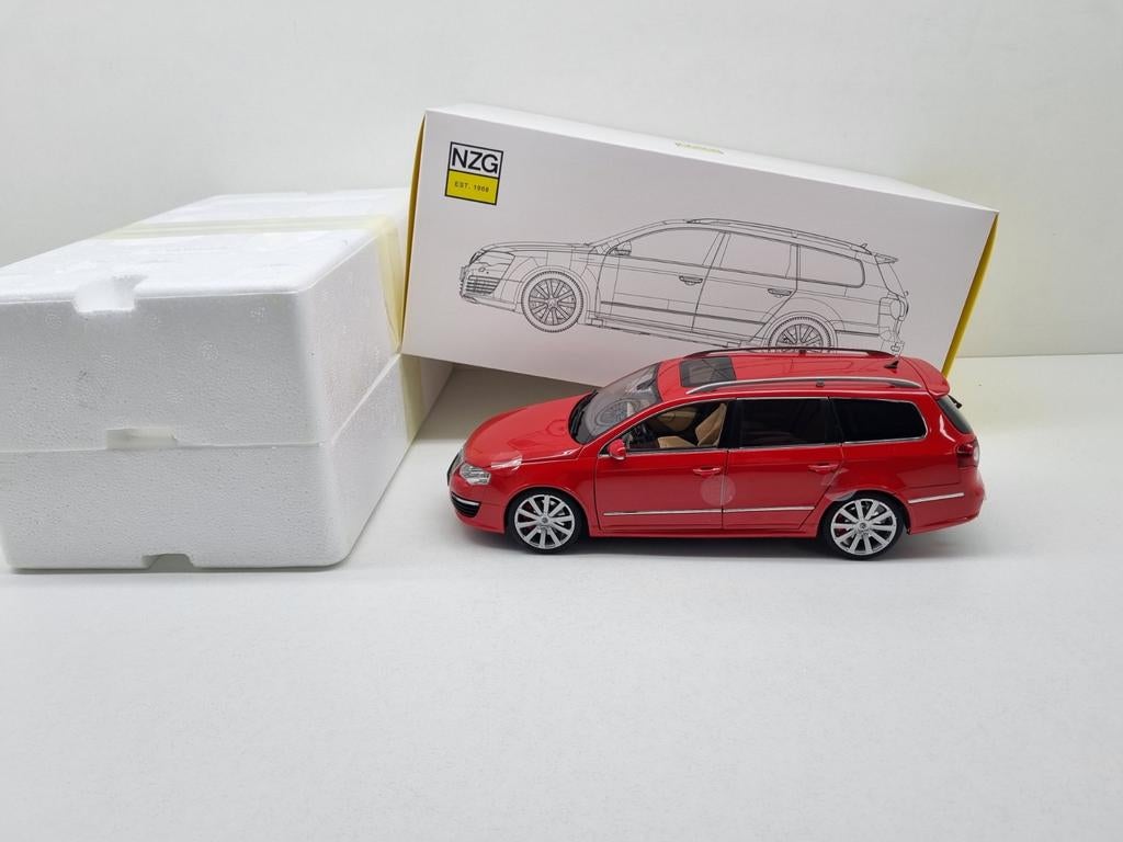 NZG
Volkswagen Passat R36
Tornado Red
1083/10
1:18 Nieuw, Hobby en Vrije tijd, Modelauto's | 1:18, Nieuw, Auto, Ophalen of Verzenden