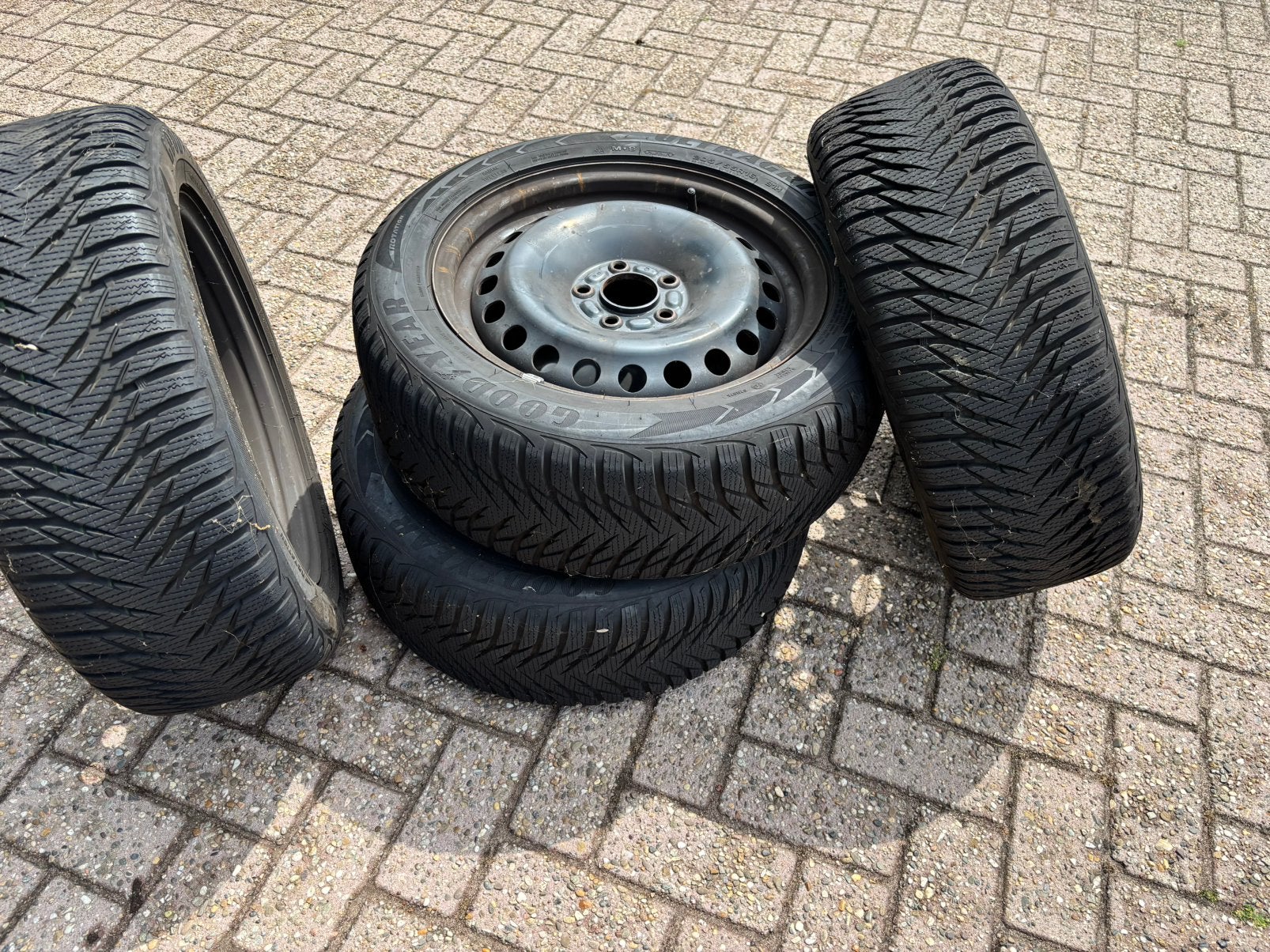 Winterbanden, Ophalen, 16 inch, Band(en), 205 mm