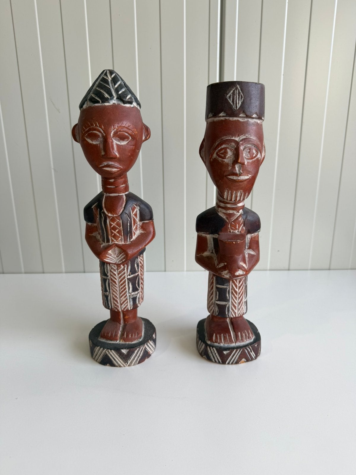 Handgesneden Ghanese hout beeldjes, Antiek en Kunst, Kunst | Beelden en Houtsnijwerken, Houtsnijwerk, Ophalen of Verzenden, Handgemaakt