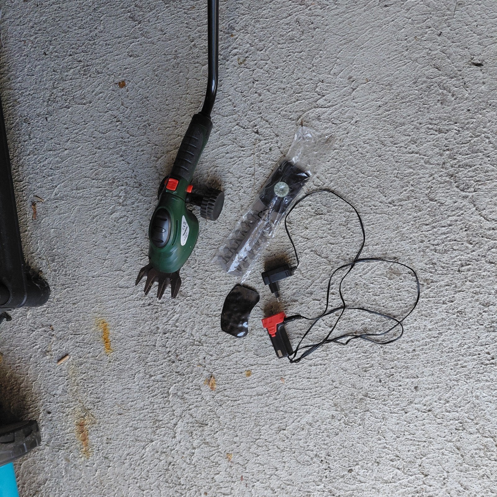 elektrische grasschaar / kantenknipper, Tuin en Terras, Grastrimmers, Ophalen, Gebruikt, Elektrisch