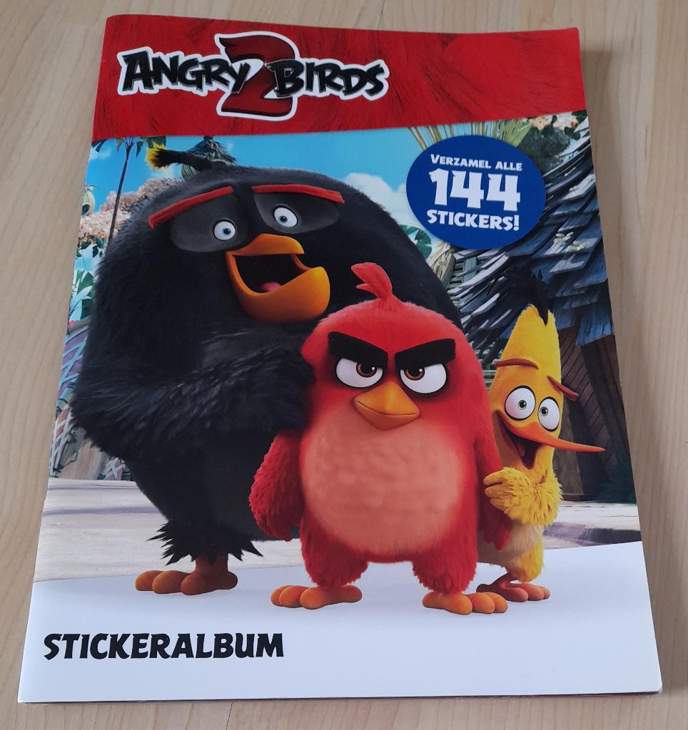STICKERALBUM ANGRY BIRDS 2 COMPLEET MET ALLE STICKERS, Ophalen of Verzenden, Zo goed als nieuw