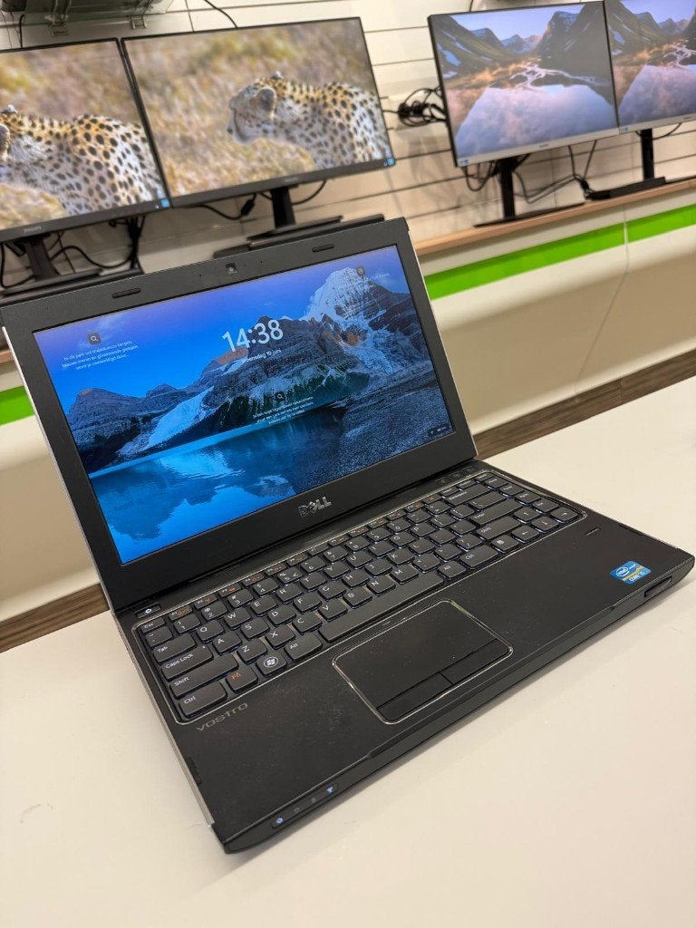 Dell Vostro 3350 i5 8GB 120GB SSD, Computers en Software, Laptoptassen, Ophalen of Verzenden, 13 inch, Zo goed als nieuw, Aktetas