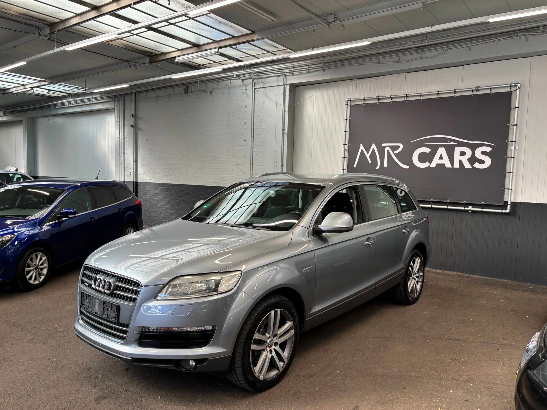 Audi Q7 3.0 TDI quattro Pro Line Lees tekst!, Auto's, Automaat, Stof, Parkeersensor, 233 pk