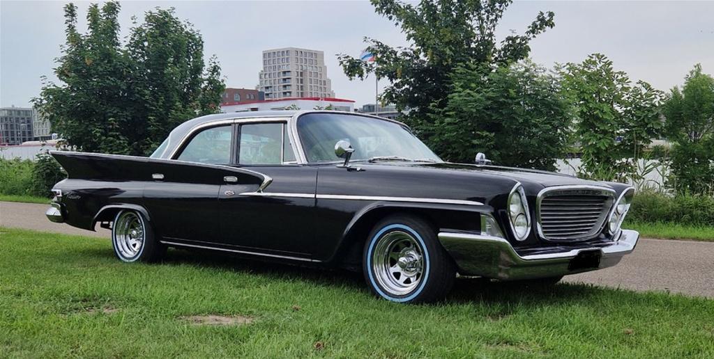 Chrysler Windsor 1961 in nieuwstaat!, Auto's, Automaat, Achterwielaandrijving, Zwart, Particulier